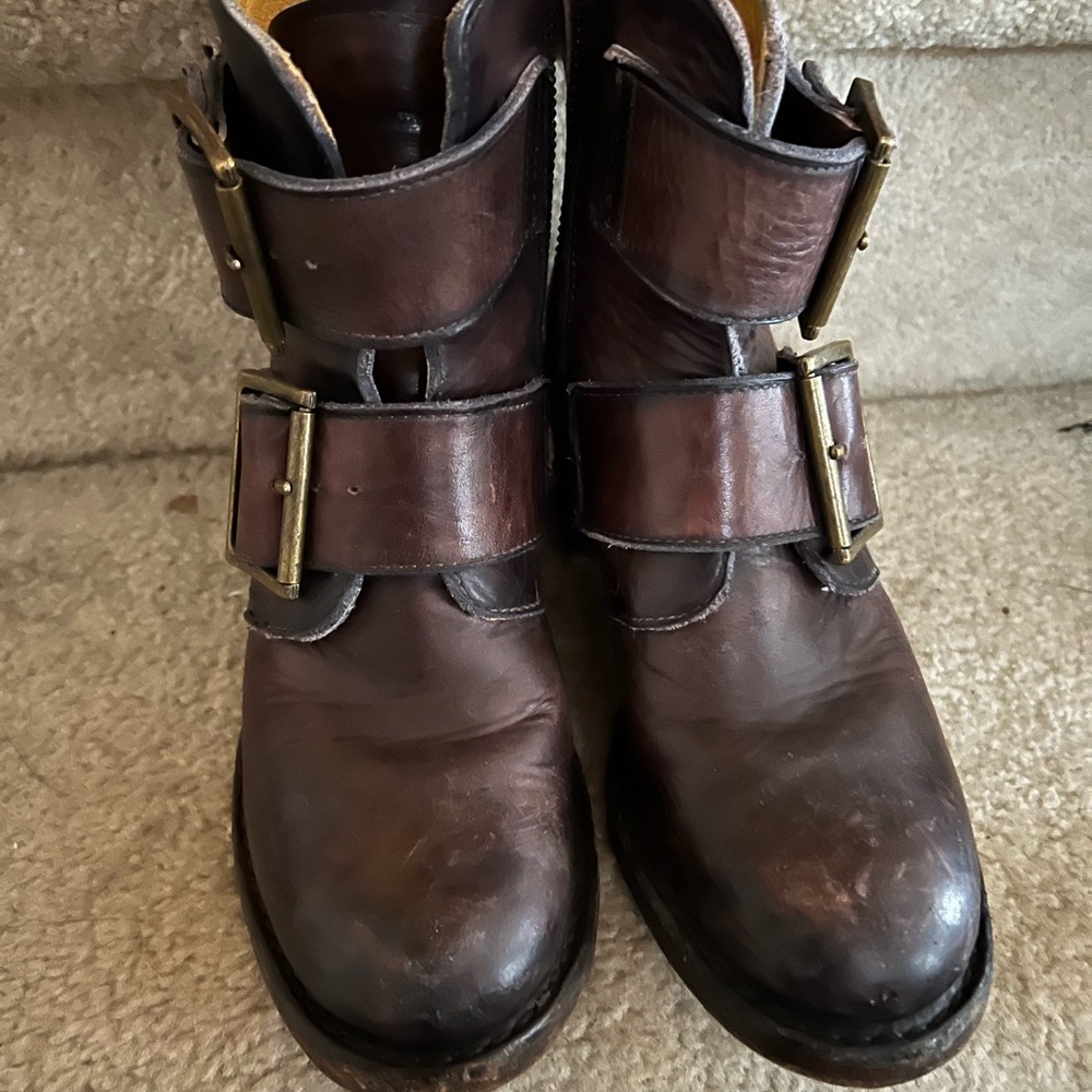 Frye boots sz 6
